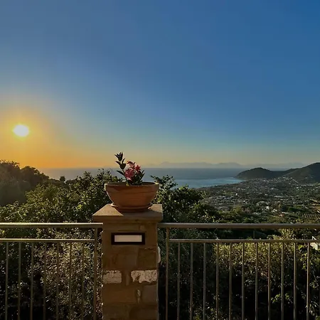 Βίλα Cilento D'amare *